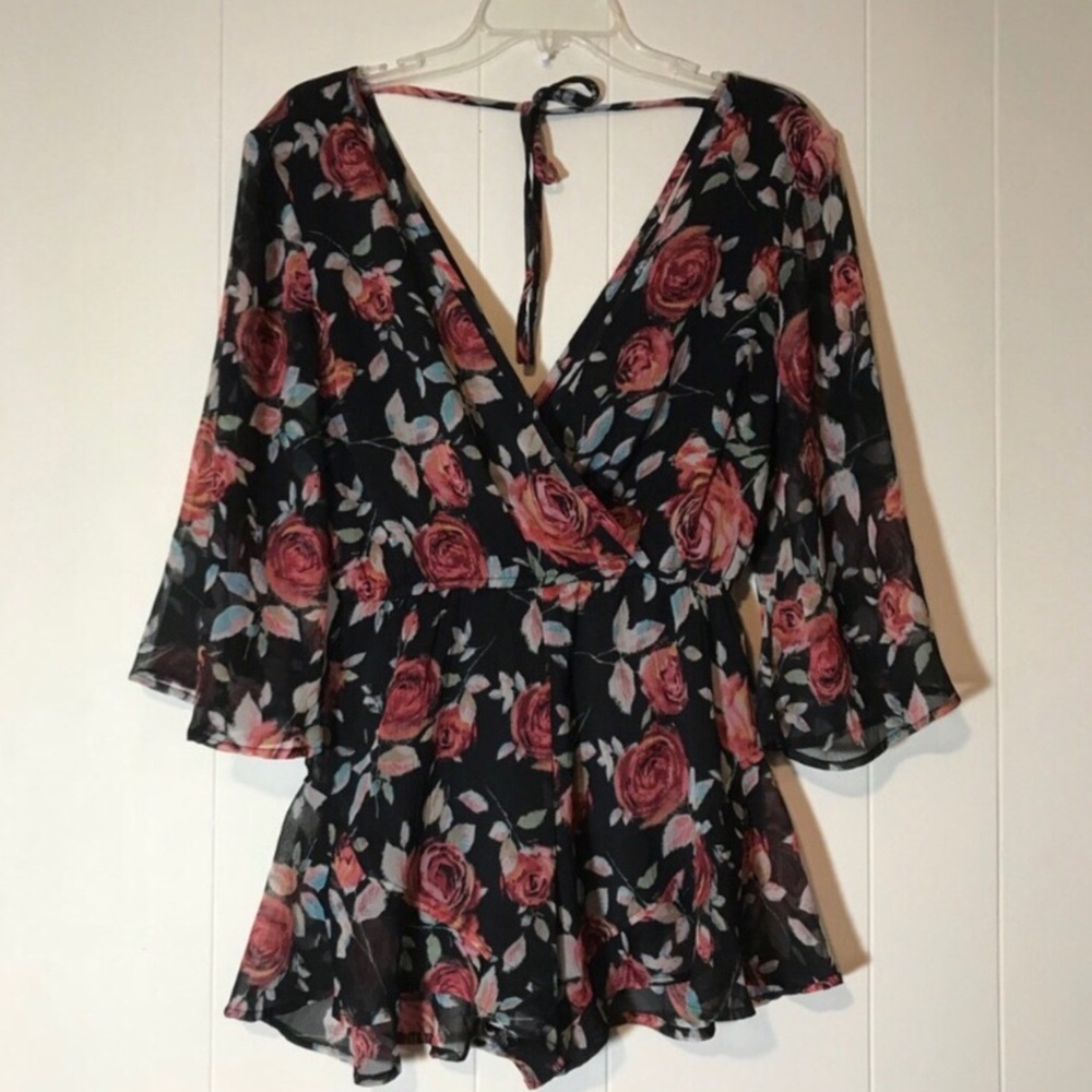 Band of Gypsies Floral Ronper w Bell Sleeves, S